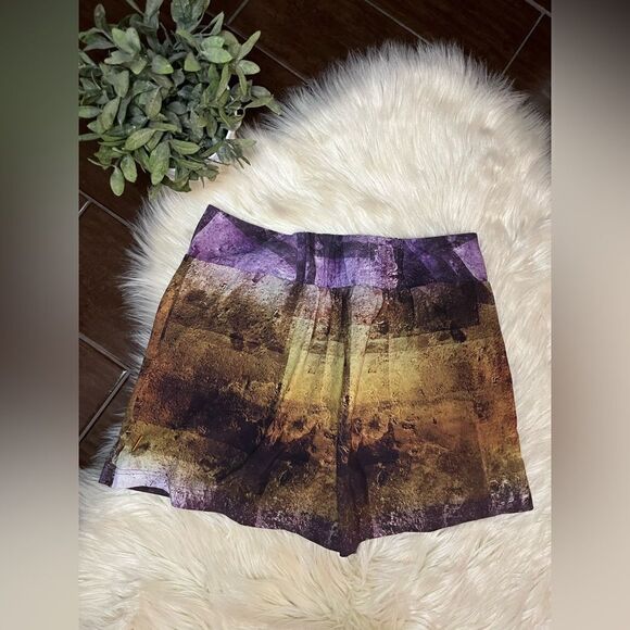 Lucy abstract running shorts sz medium - Picture 3 of 7